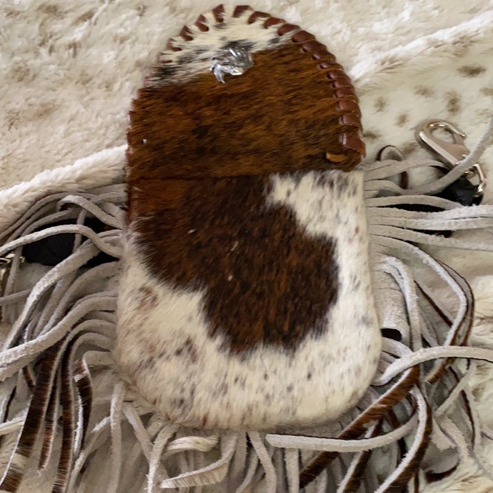 COW PRINT FUR PURSE - Picture 7 of 9